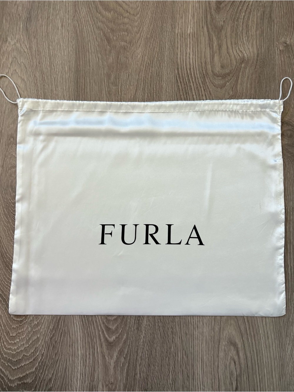 Furla dust bag (C731)